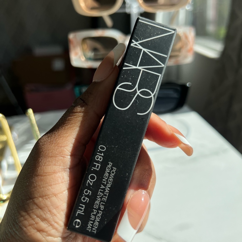 Matte lipstick
